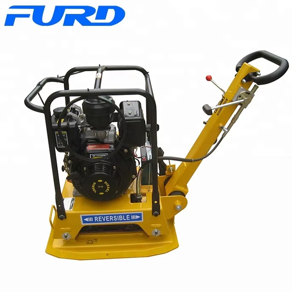 Виброплита FURD FPB-S30C — реверсивная дизельная, гидравлический реверс